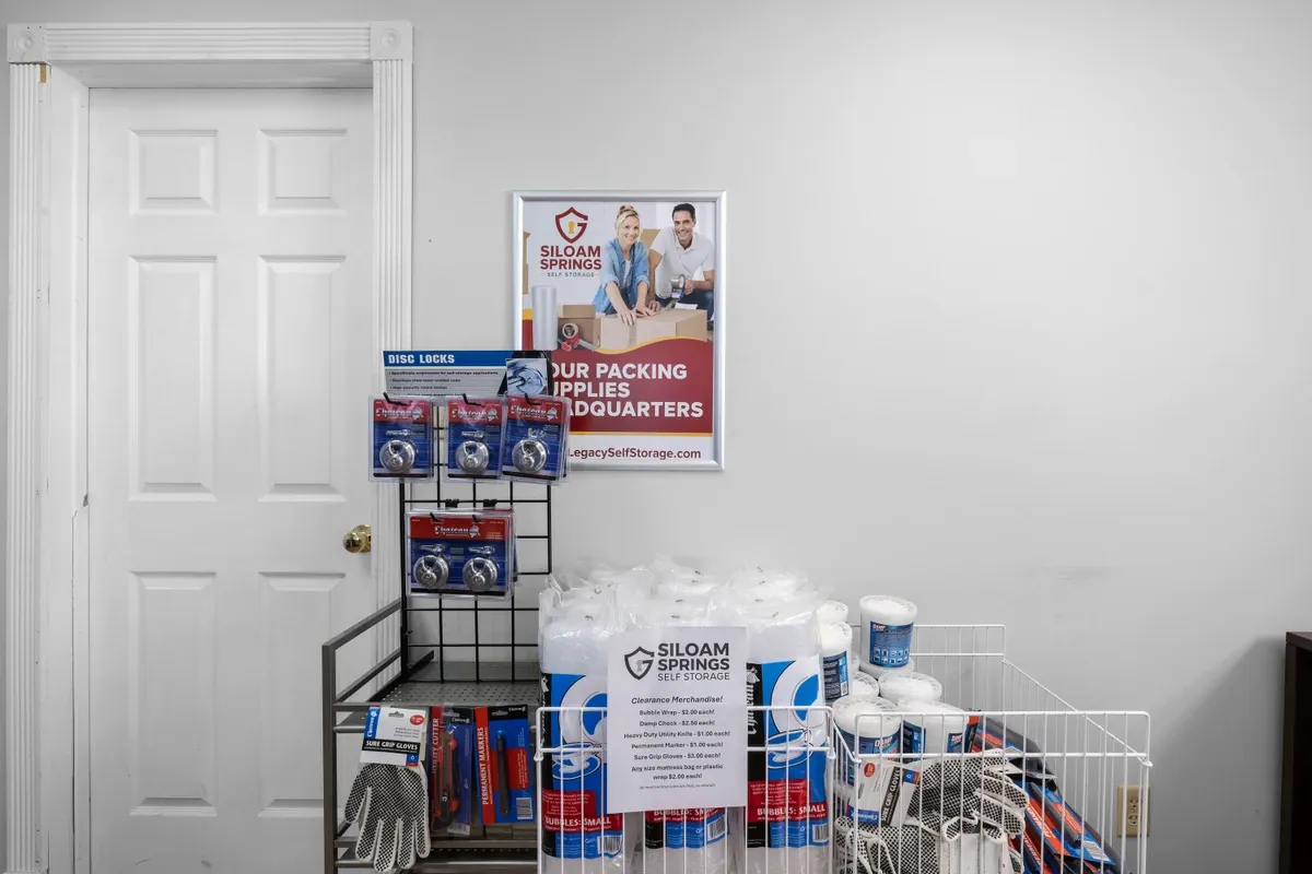 packing and moving supplies at legacy self storage